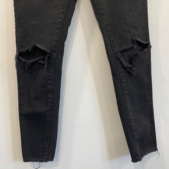 BDG Skinny High-Rise Grazer Jean in Black - Picture 8 of 13